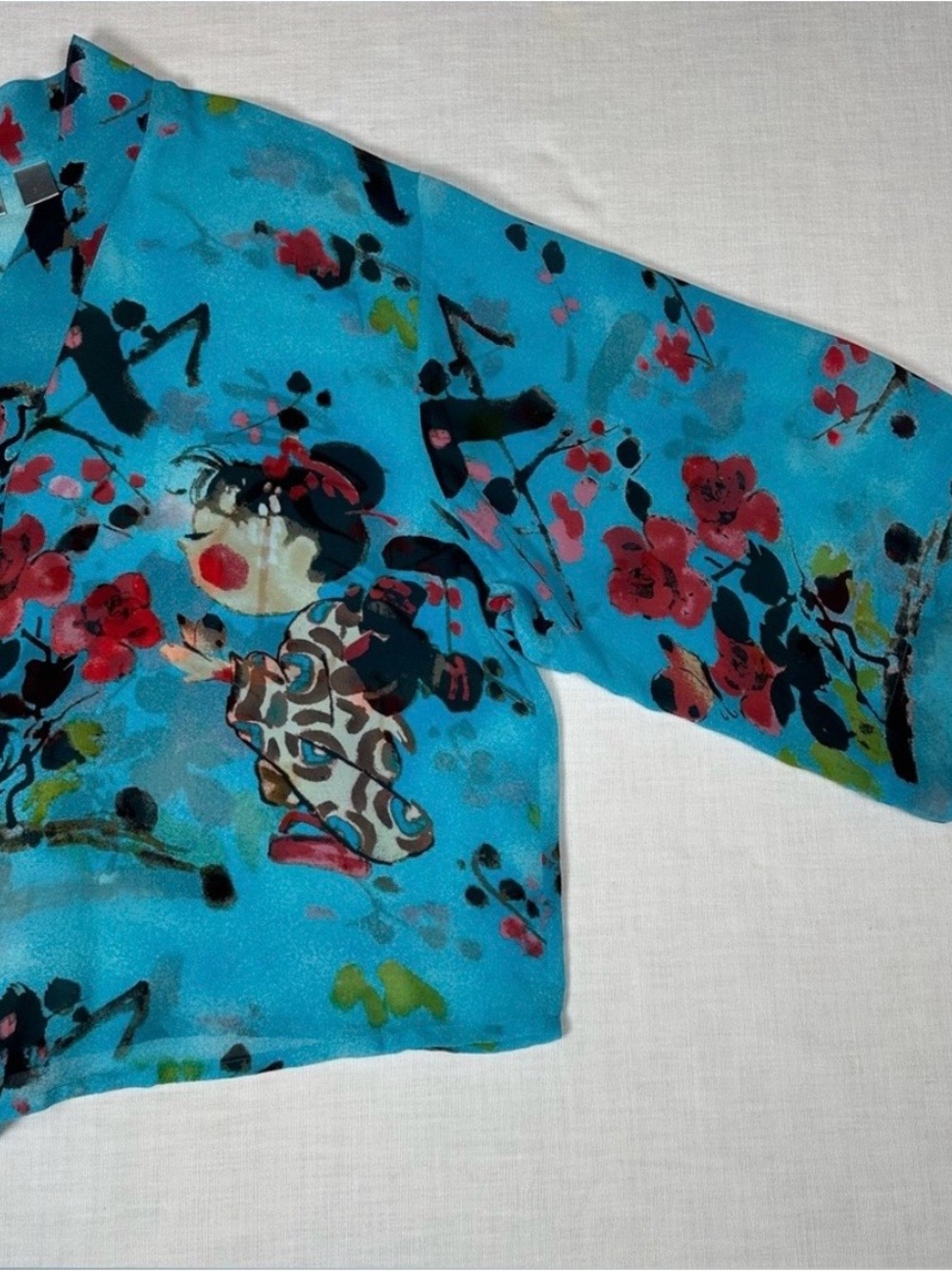 Vintage Chicos 100% Silk Geisha Portrait Art To Wear Novelty Blouse Size 3/XL - Picture 6 of 12